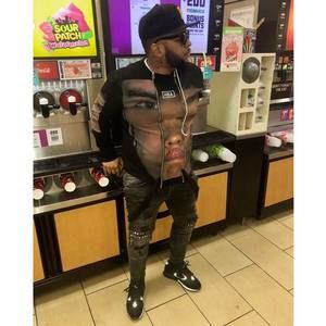 Meet your Posher, Chariff